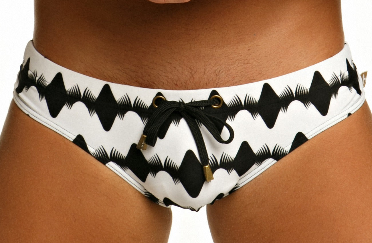 #Magnetic Black#colour_magnetic black