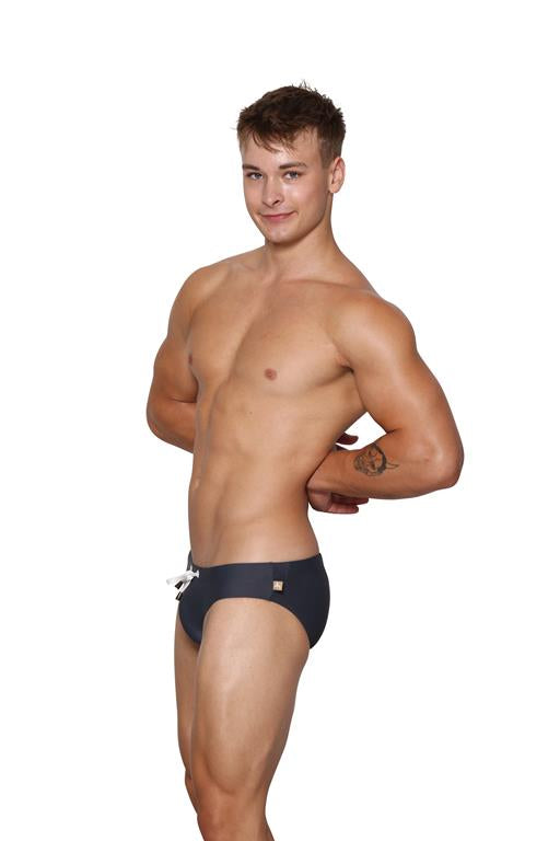 #colour_arrest me charcoal