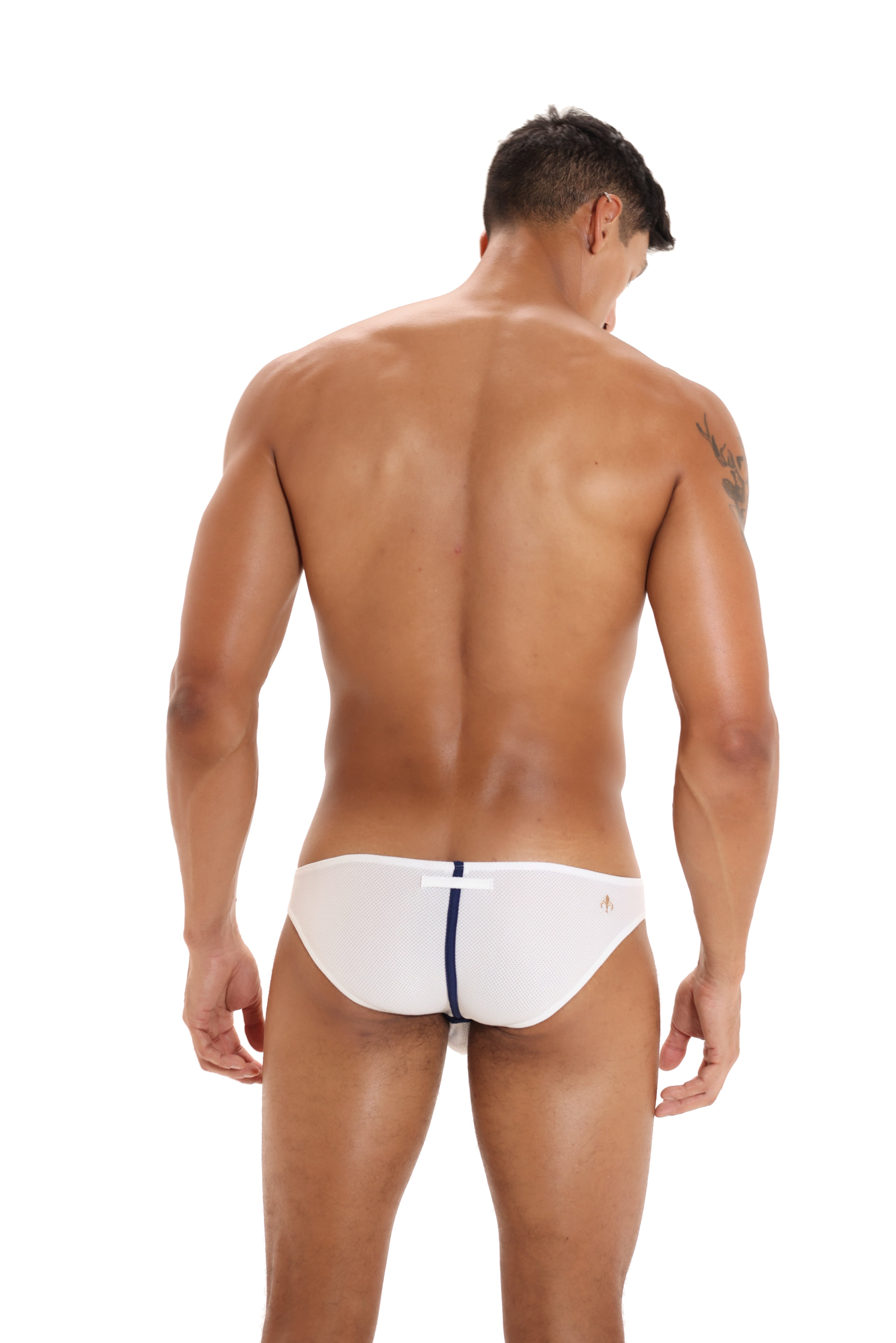 #color_oscar brief white