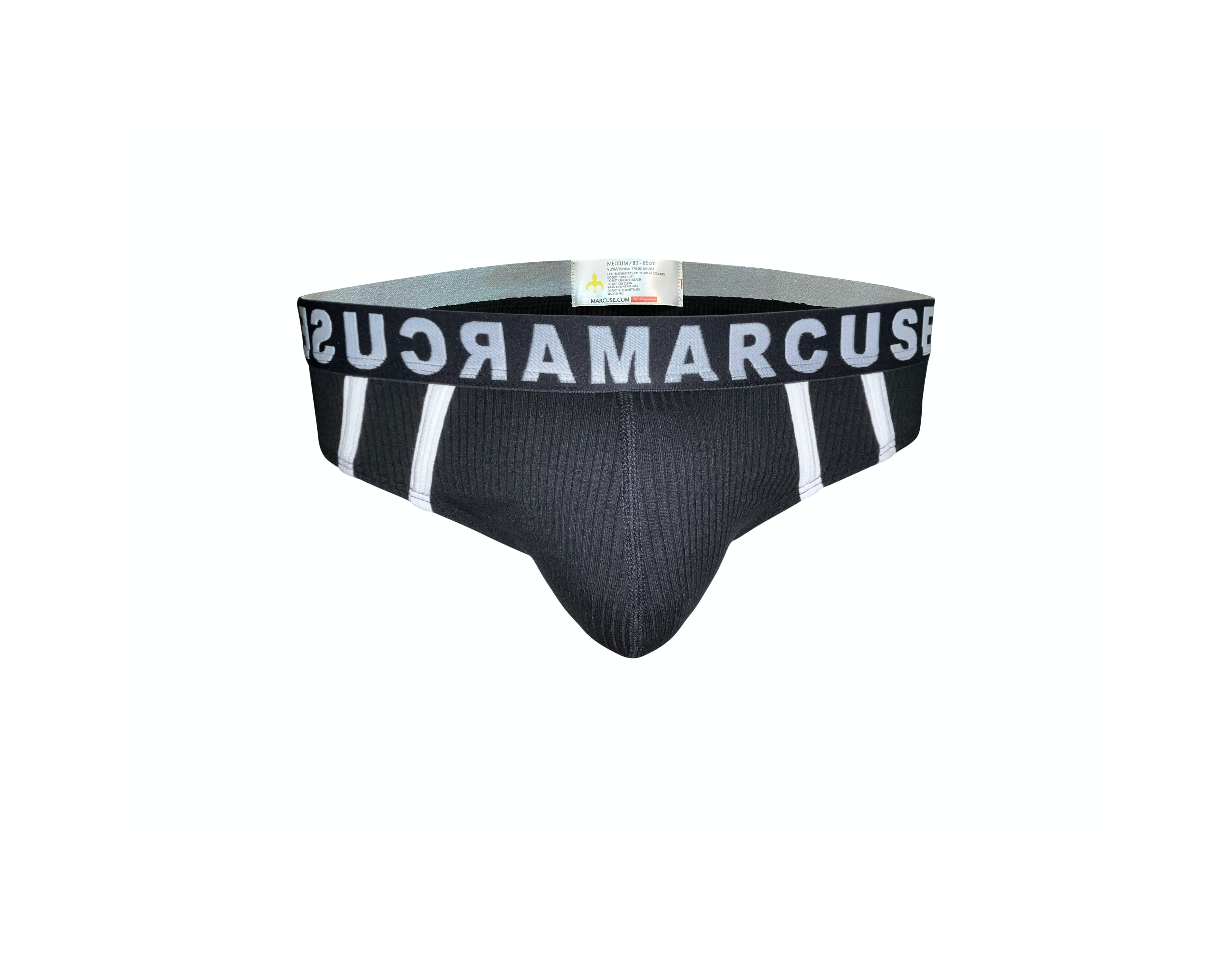 #color_Passant brief black
