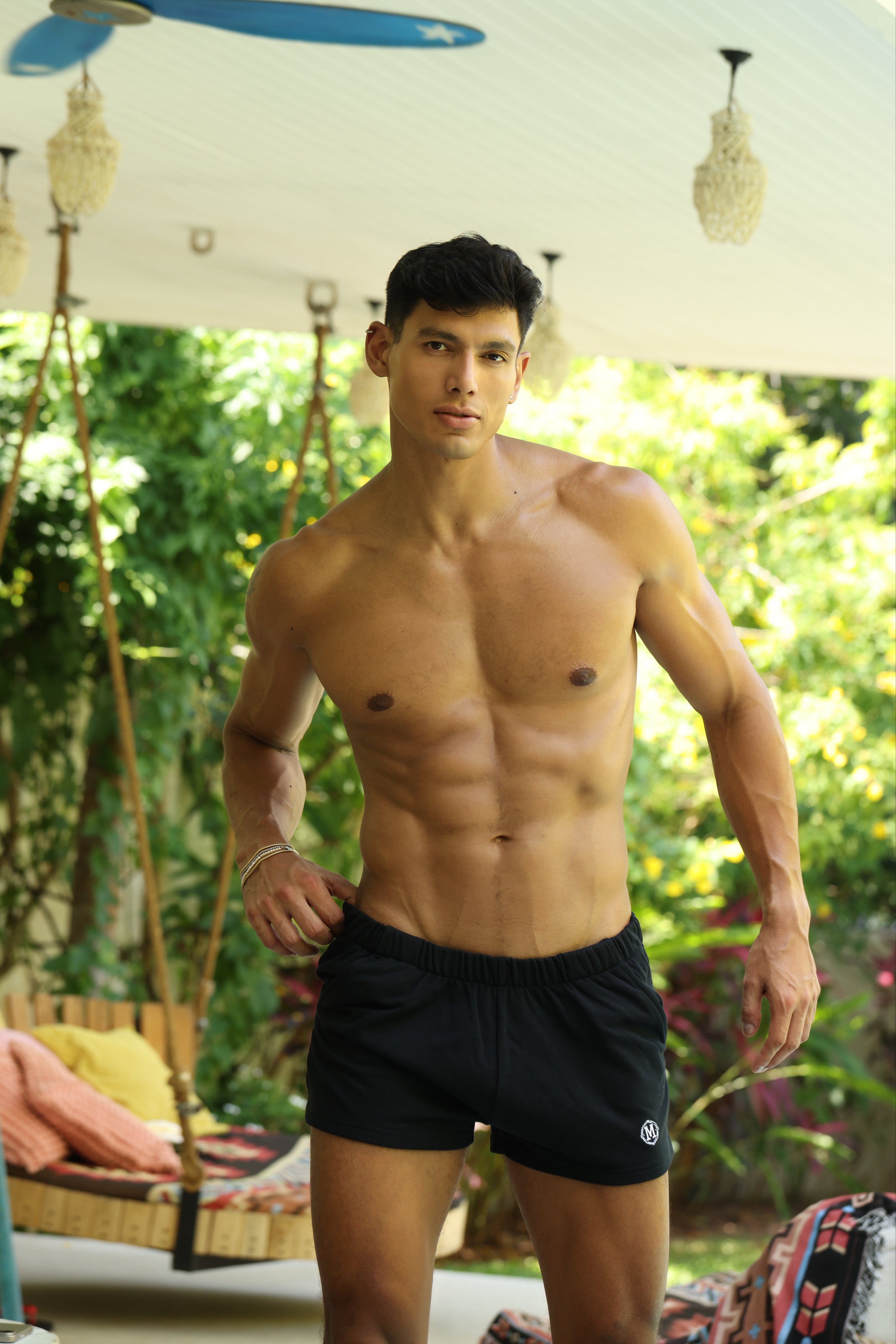 #colour_physical black