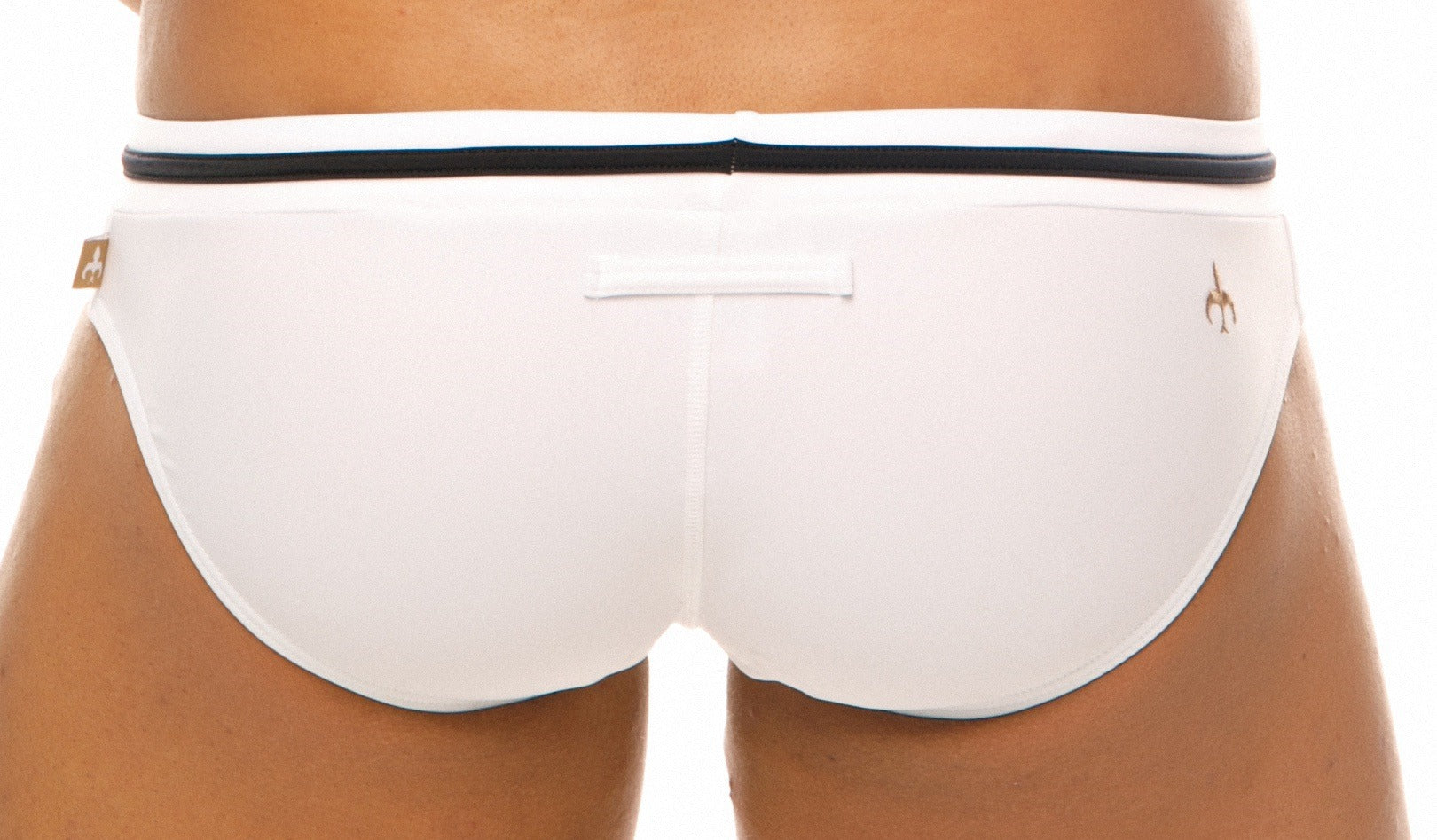#Volie White#colour_volie white